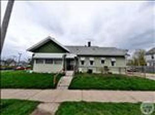 1774 S Limestone St, Springfield, OH 45505