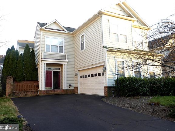 2nd image of 21844 Westdale Ct