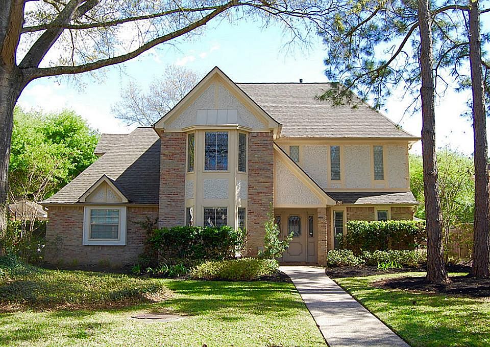 1st image of 515 Ellingham Dr