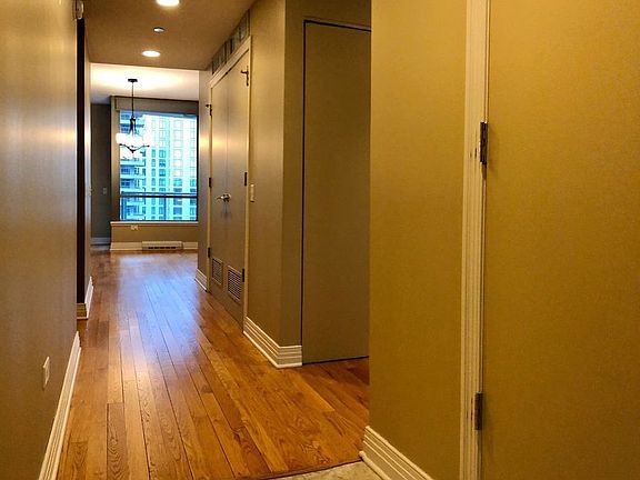 4th image of 600 N Lake Shore Dr APT 1702