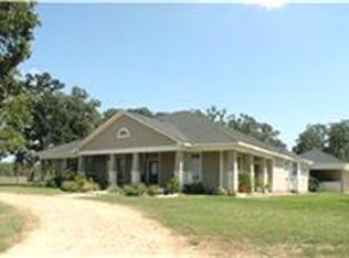 1887 Nelius Rd, Bellville, TX 77418
