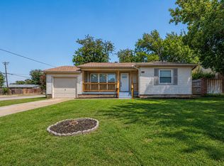 2323 Morgan St, Irving, TX 75062