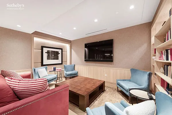 Rented by Sotheby's International Realty | media 26