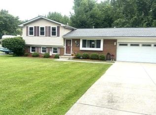 48269 Forbes Dr, Chesterfield, MI 48047