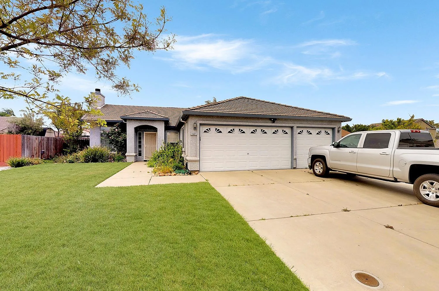1621 Kit Fox Dr photo 1