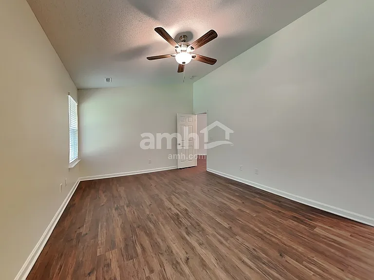 595 River Glen Ct — Photo 9