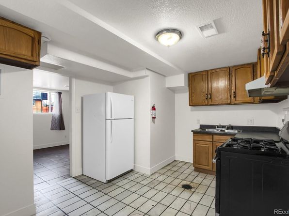 denver-colorado-129901901 picture