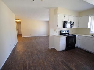 1037 W McGee St, Springfield, MO 65807