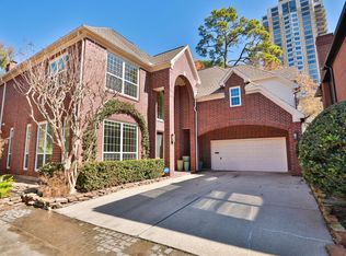 106 N Wynden Estates Ct, Houston, TX 77056