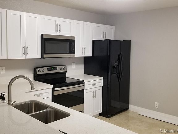 3rd image of 10125 W Sunrise Blvd APT 103