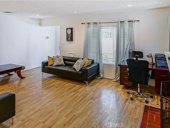 5th image of 6418 Whitman Ave