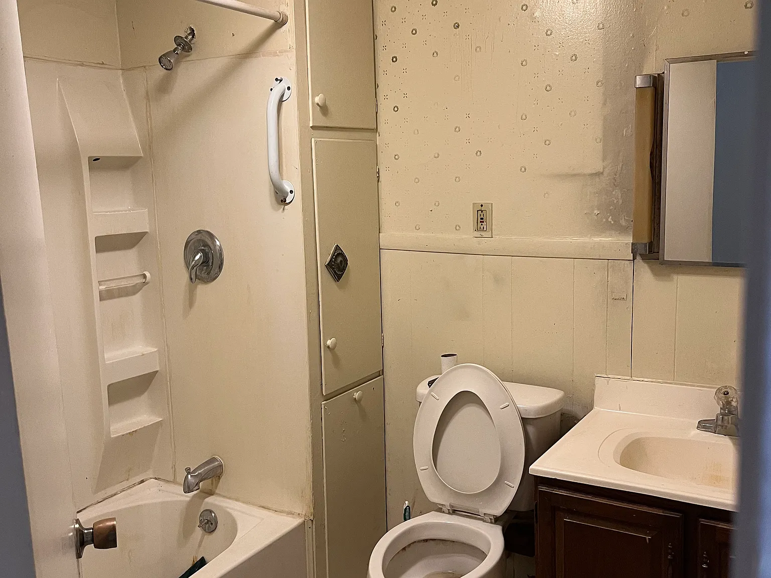 2 bed, 676 sqft, $750 — Photo 3