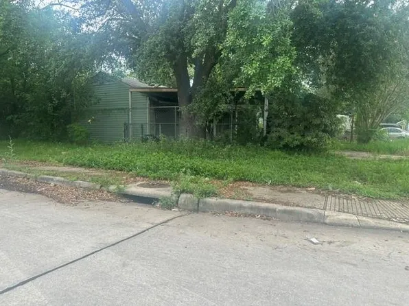6003 Southmont St, Houston, TX 77033