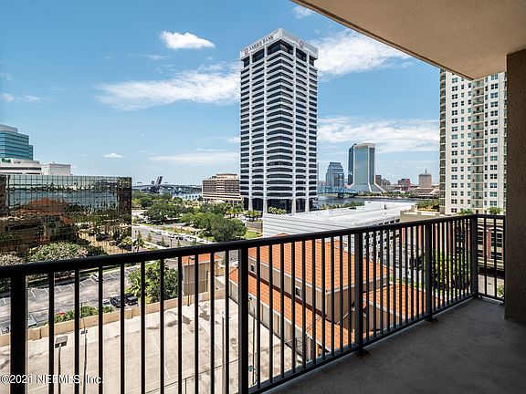 5th image of 1478 Riverplace Blvd APT 904