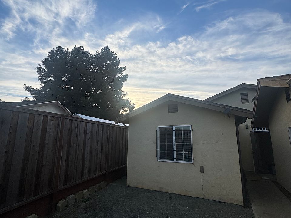 1st image of 100A Oro Ct