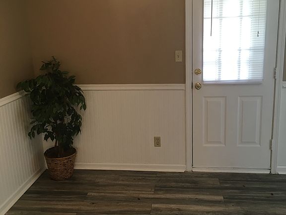 Main Home Eating Area