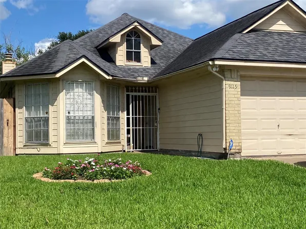 9115 Kindlewood Dr, Houston, TX 77099