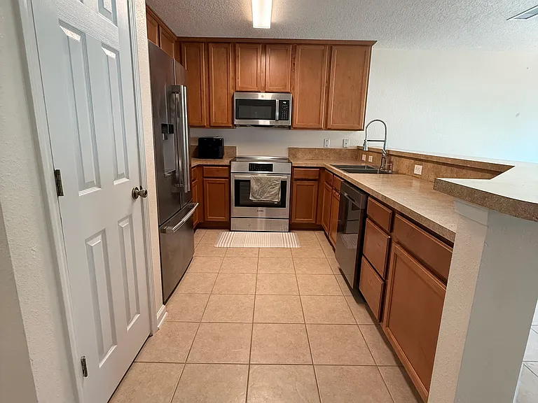 5922 Brice Ct — Photo 12
