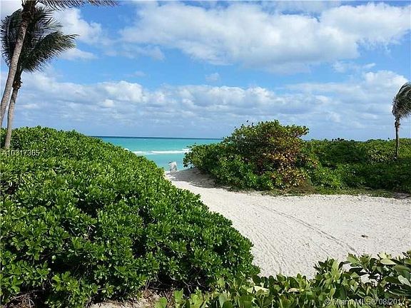 5th image of 5415 Collins Ave #6055