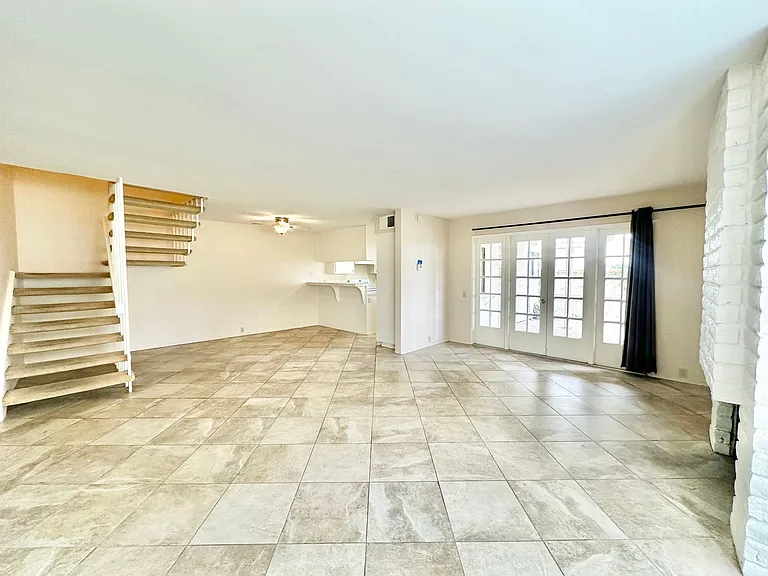 3946 Camino Lindo — Photo 2