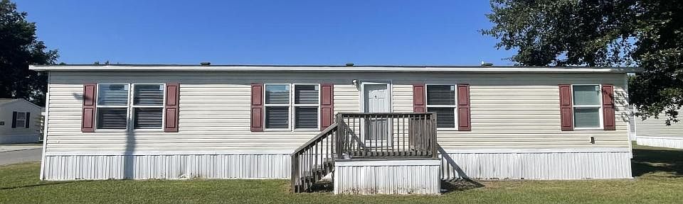 1st image of 555 Crandlemire Rd Trailer 34