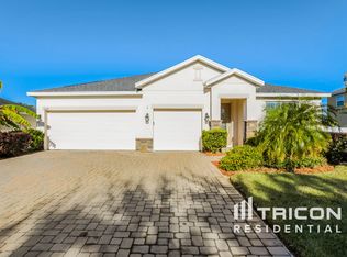 3329 Cypress Grove Dr, Eustis, FL 32736