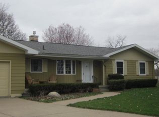 1000 Aspen Cir, Burlington, IA 52601