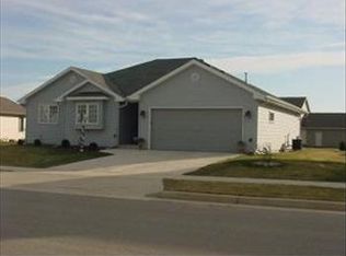 8341 Kingsway Ln, Sturtevant, WI 53177