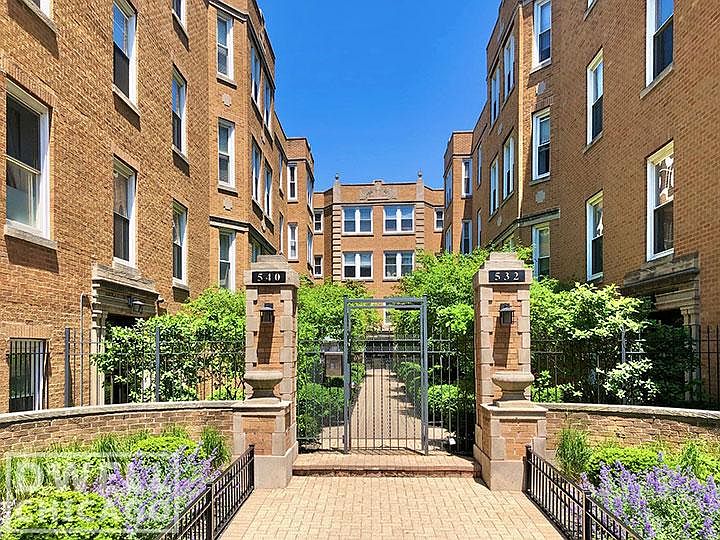 1st image of 531 W Belmont Ave #1N