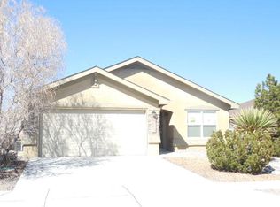 8007 Tuscarora Rd NW, Albuquerque, NM 87114