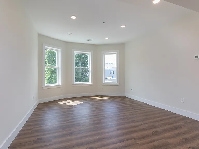 843 Columbia Rd #3 — Photo 11