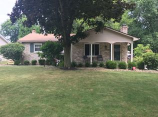 1725 Laurie Dr, Youngstown, OH