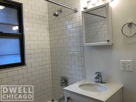 3rd image of 2659 N Spaulding Ave #3E
