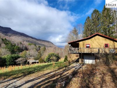 145 Winters Lane, Newland, NC, 28657