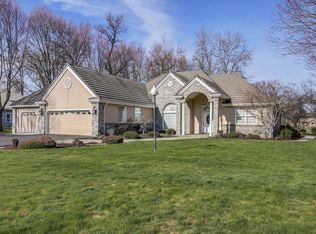 3318 Rivercrest Dr, Grants Pass, OR 97527