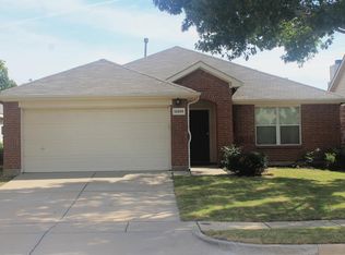 12208 Lamington Dr, Fort Worth, TX 76244