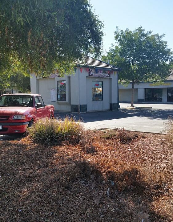 1st image of 2431 N 10th Ave