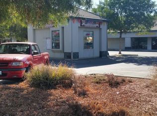 2431 N 10th Ave, Hanford, CA 93230