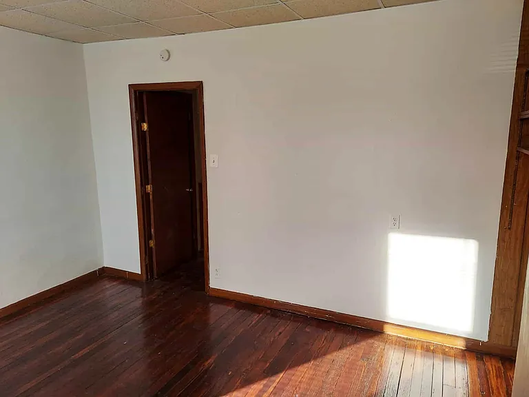 659 E Clearfield St — Photo 8