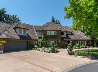 1969 Cenacle Ln, Carmichael, CA 95608