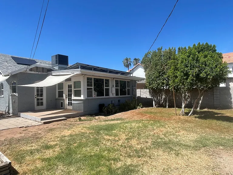 376 E Windsor Ave — Photo 17