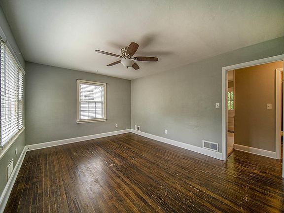 3rd image of 3441 Brandywine Ave