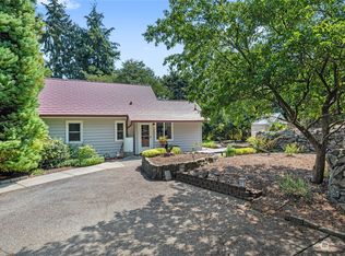 1911 15th St, Bremerton, WA 98337