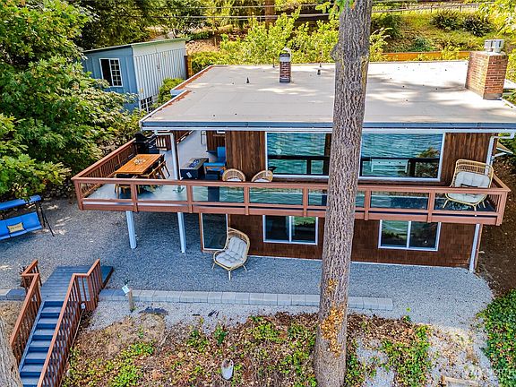 5th image of 23134 Vashon Highway SW