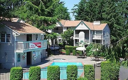 Edmonds Highlands — Photo 11