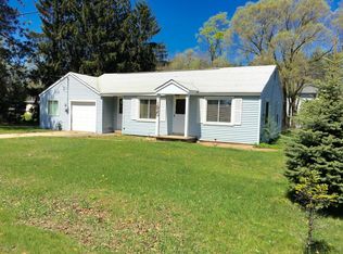 1920 E Hile Rd, Muskegon, MI 49444