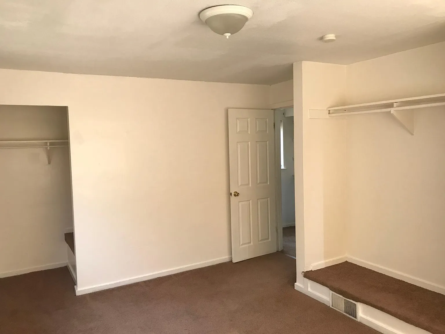 31506 Allegan Ct — Photo 4