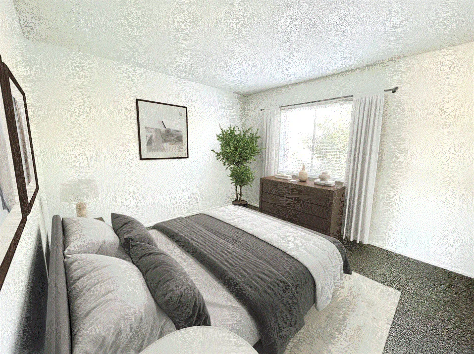 Pine Terrace — Photo 4