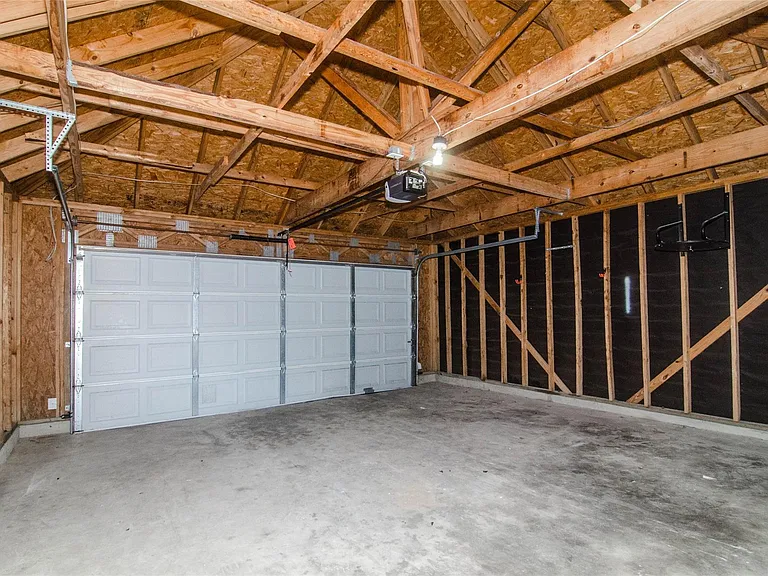 6415 Mountain Pines Ln — Photo 22
