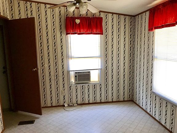 4th image of 215 Ouachita 164 Ave #164